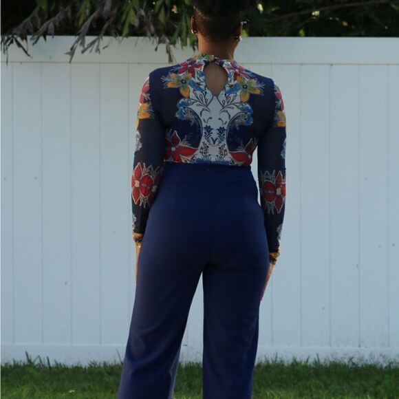 Jealous Tomato  - Picture 9 of 9